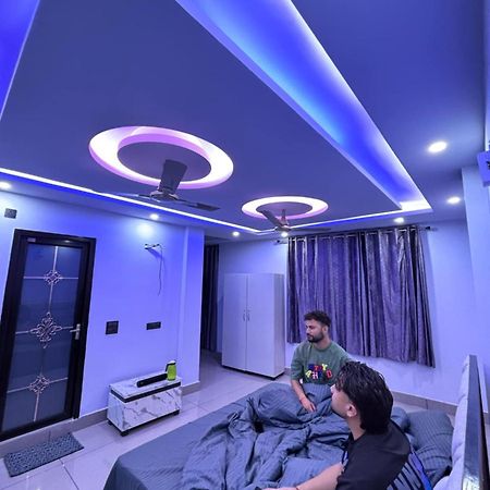 Hotel Paradise Palm Rishīkesh Zewnętrze zdjęcie
