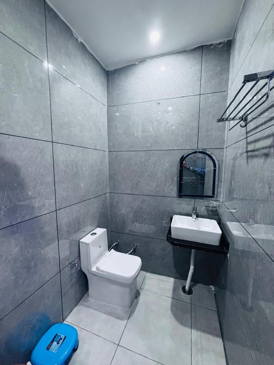 Hotel Paradise Palm Rishīkesh Zewnętrze zdjęcie
